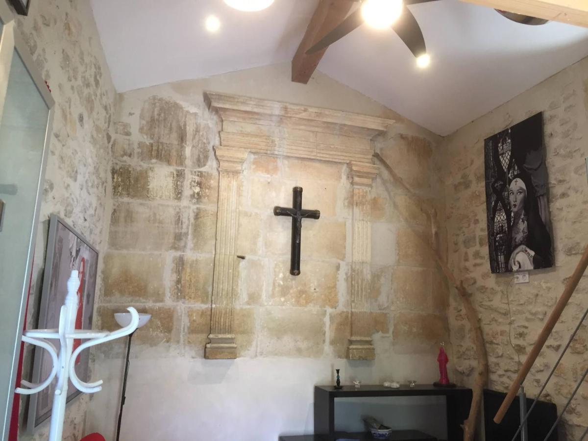 Mas De La Chapelle Sainte-Elisabeth Villa Tarascon Luaran gambar