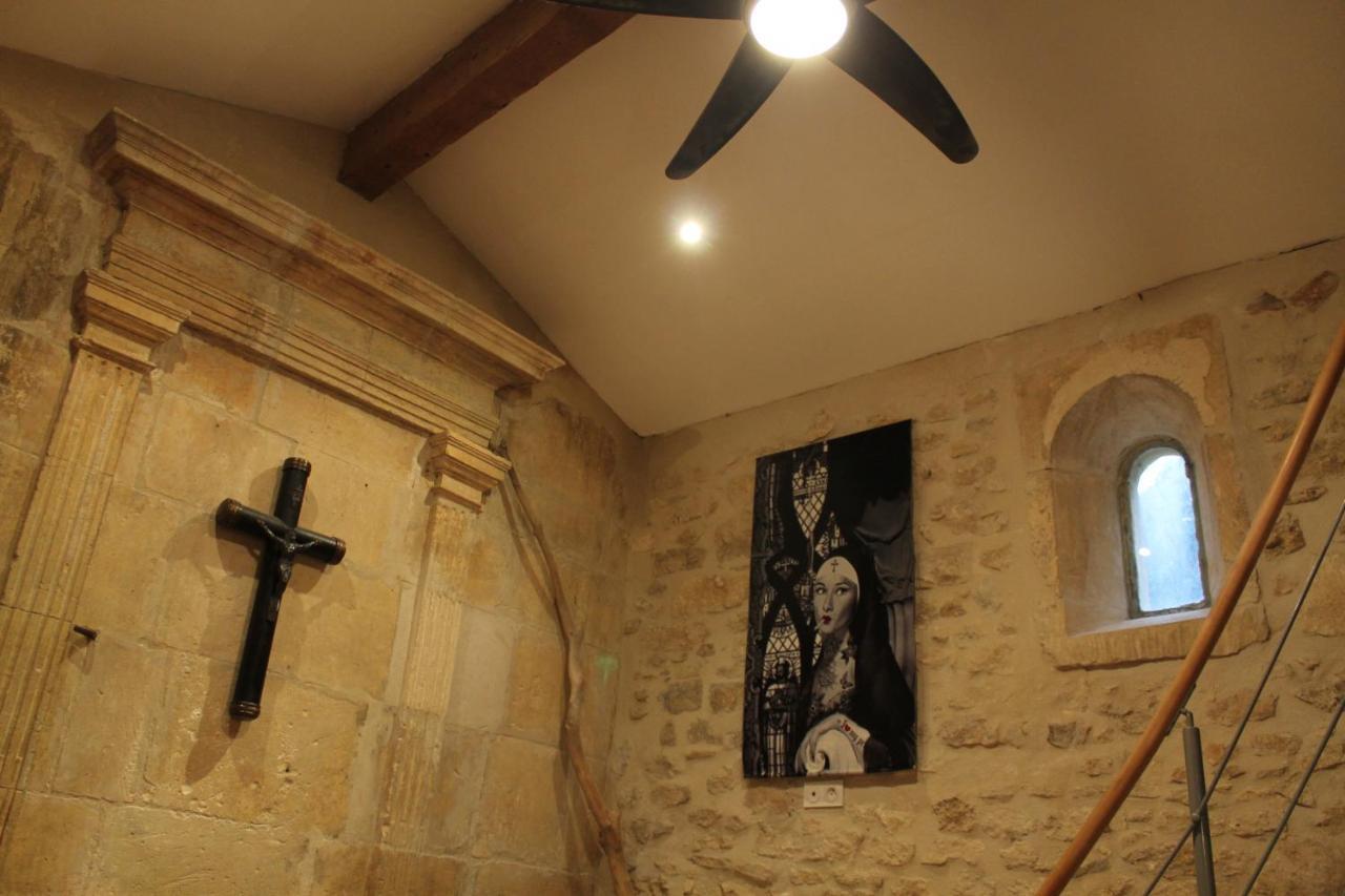 Mas De La Chapelle Sainte-Elisabeth Villa Tarascon Luaran gambar
